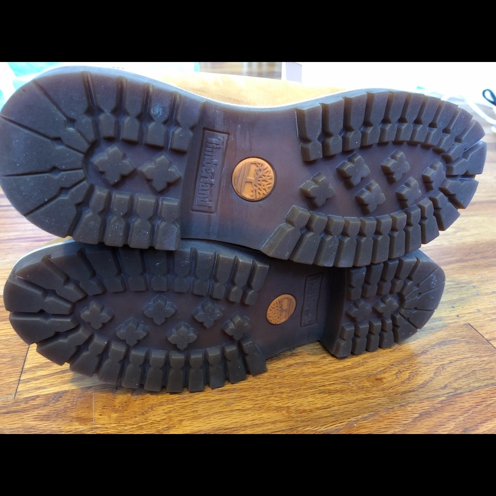 Customized Timberland Boots - Picture 6 of 7